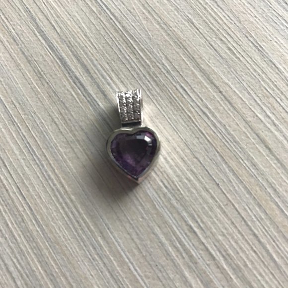 Heart pendant 18K WG - Picture 5 of 15